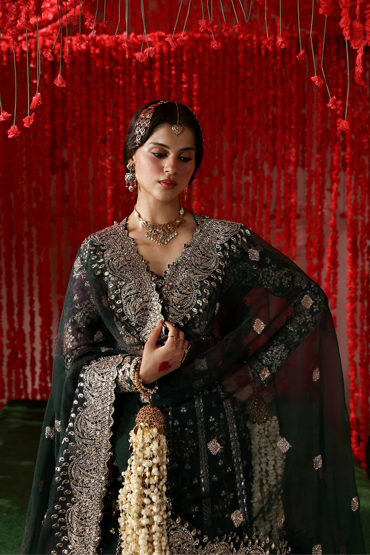 Shonglam bridal dress